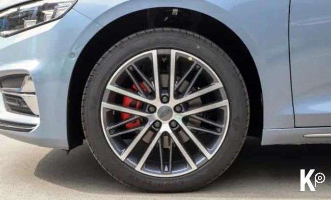 Обновлённый Седан 2023 Geely Xingrui Уже Можно Предзаказать